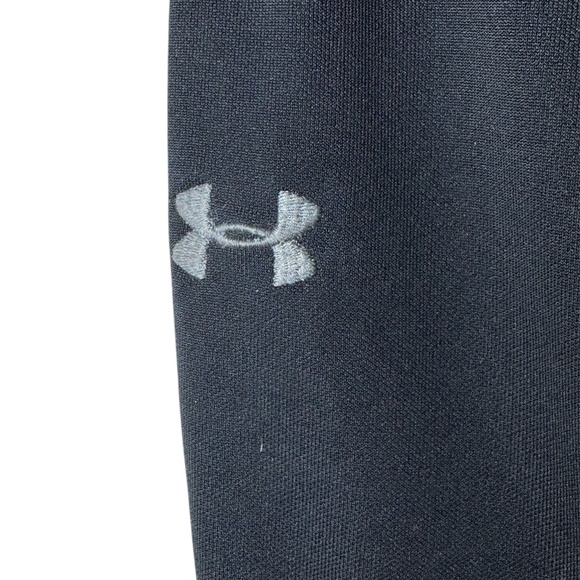 Under Armour Softball Pants Medium Black with Belt Brand New Fitted Cropped 20" - Picture 4 of 8